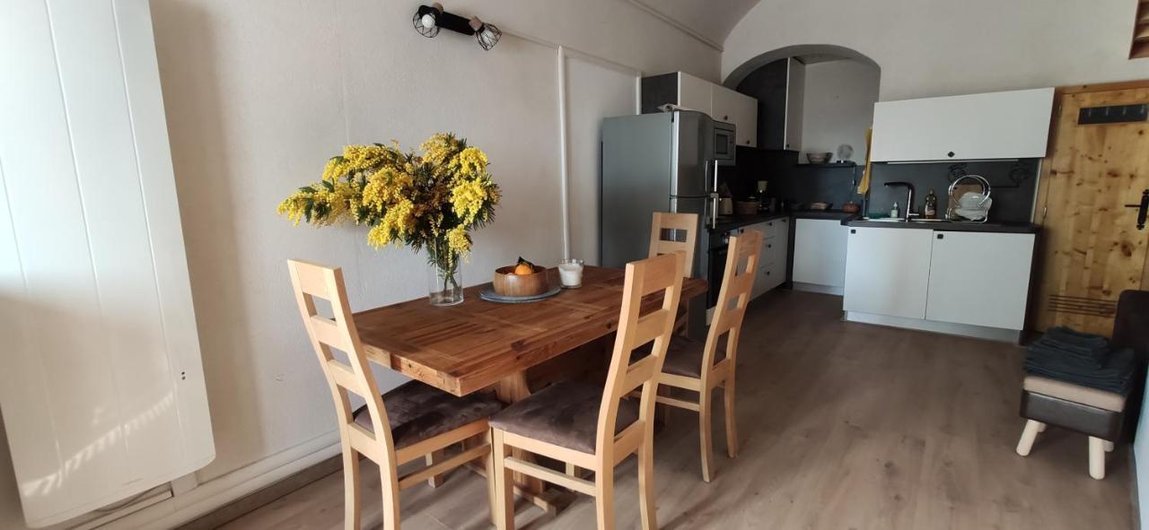 מנטון Superbe Appartement 2 Pieces A 2 Pas De La Plage,Dans La Vieille Ville מראה חיצוני תמונה